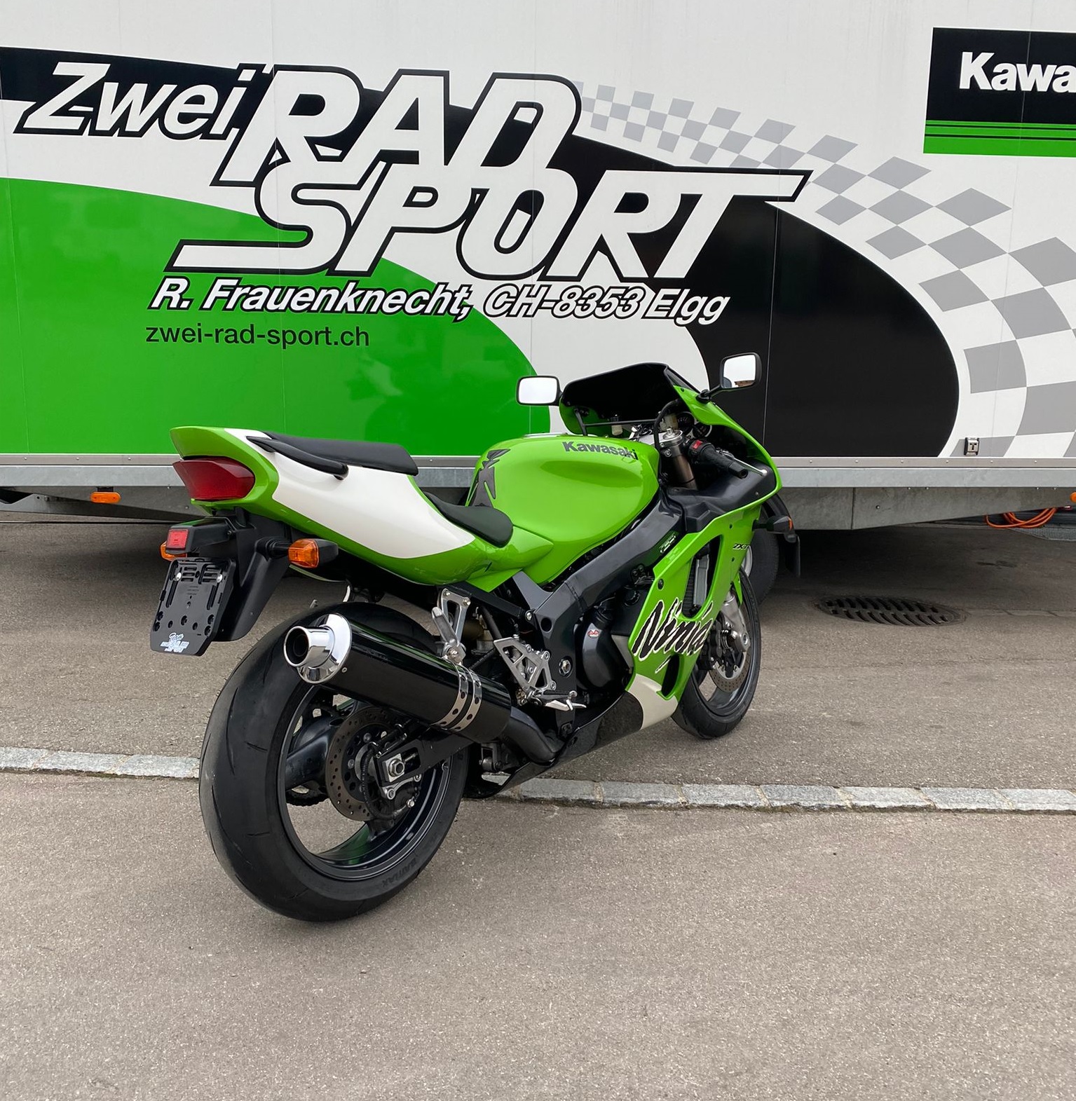 KAWASAKI NINJA ZX-7R - Occasionen kaufen | AutoScout24