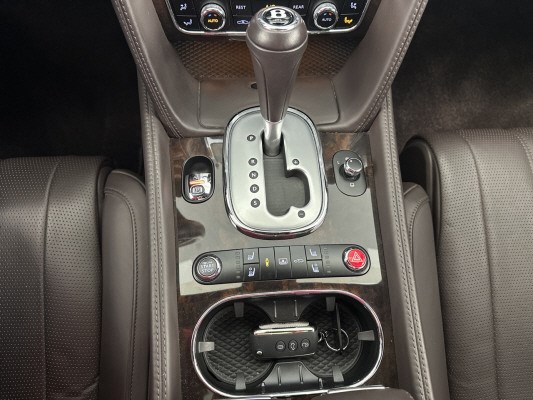 BENTLEY Flying Spur 6.0-image-13