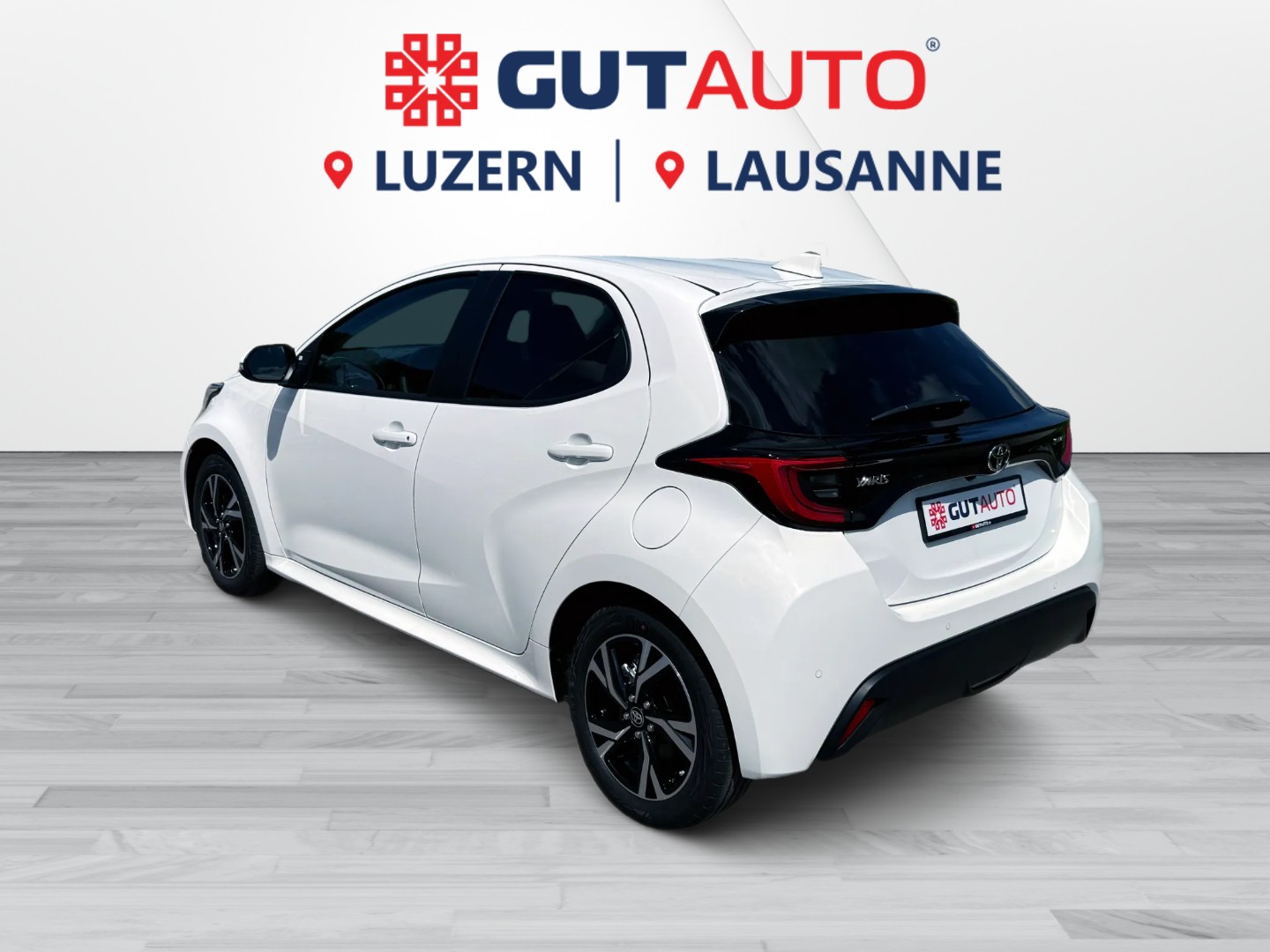 TOYOTA NEW YARIS 1.5 TREND e-CVT HYBRID * PARKSENSOREN * TOT WINKEL-showroom-element-2