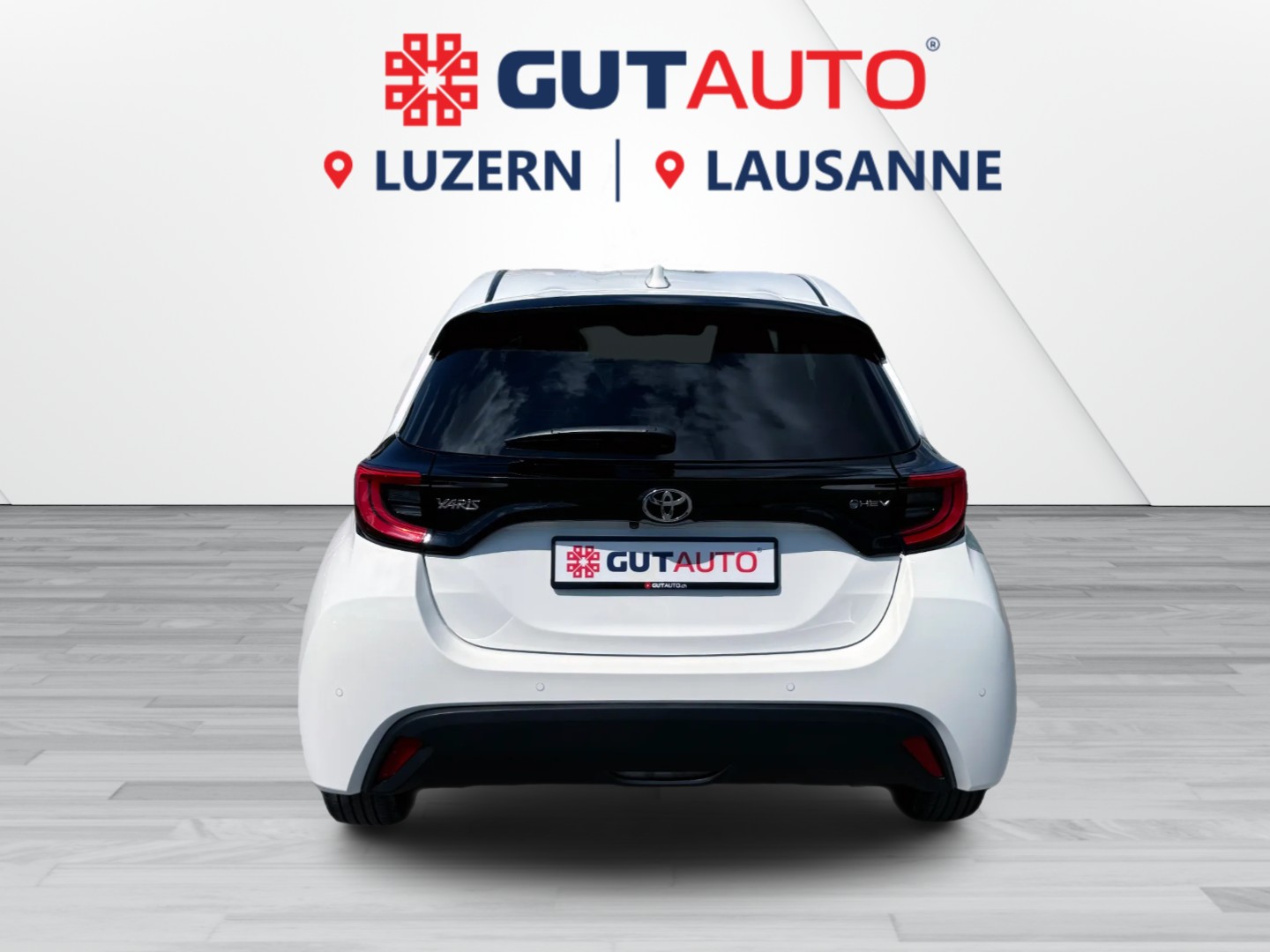 TOYOTA NEW YARIS 1.5 TREND e-CVT HYBRID * PARKSENSOREN * TOT WINKEL-showroom-element-3