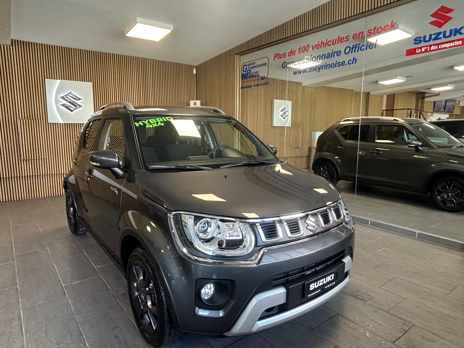 SUZUKI Ignis 1.2 Piz Sulai Top Hybrid 4x4-showroom-element-1