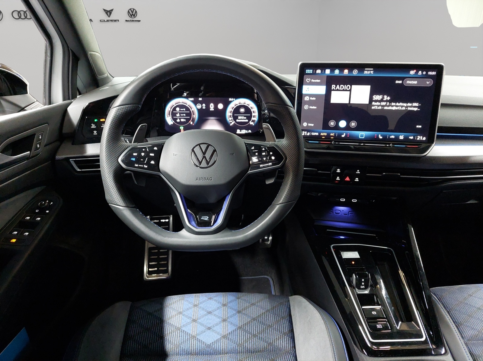 VW Golf 2.0 TSI R DSG 4 Motion-image-6