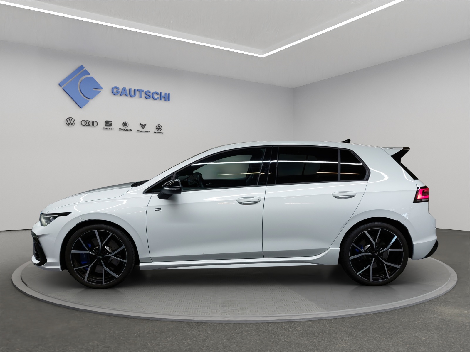 VW Golf 2.0 TSI R DSG 4 Motion-image-1