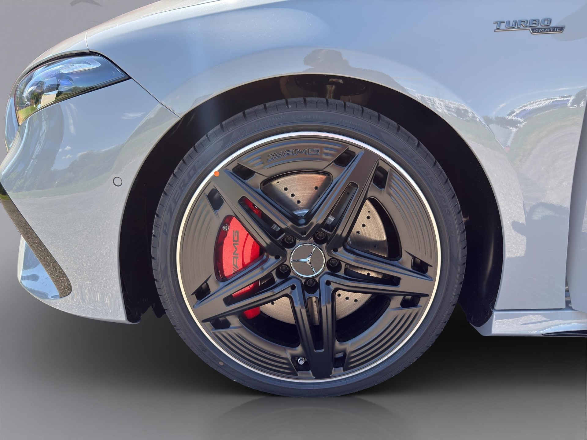 MERCEDES-BENZ A 35 AMG 4matic-image-18
