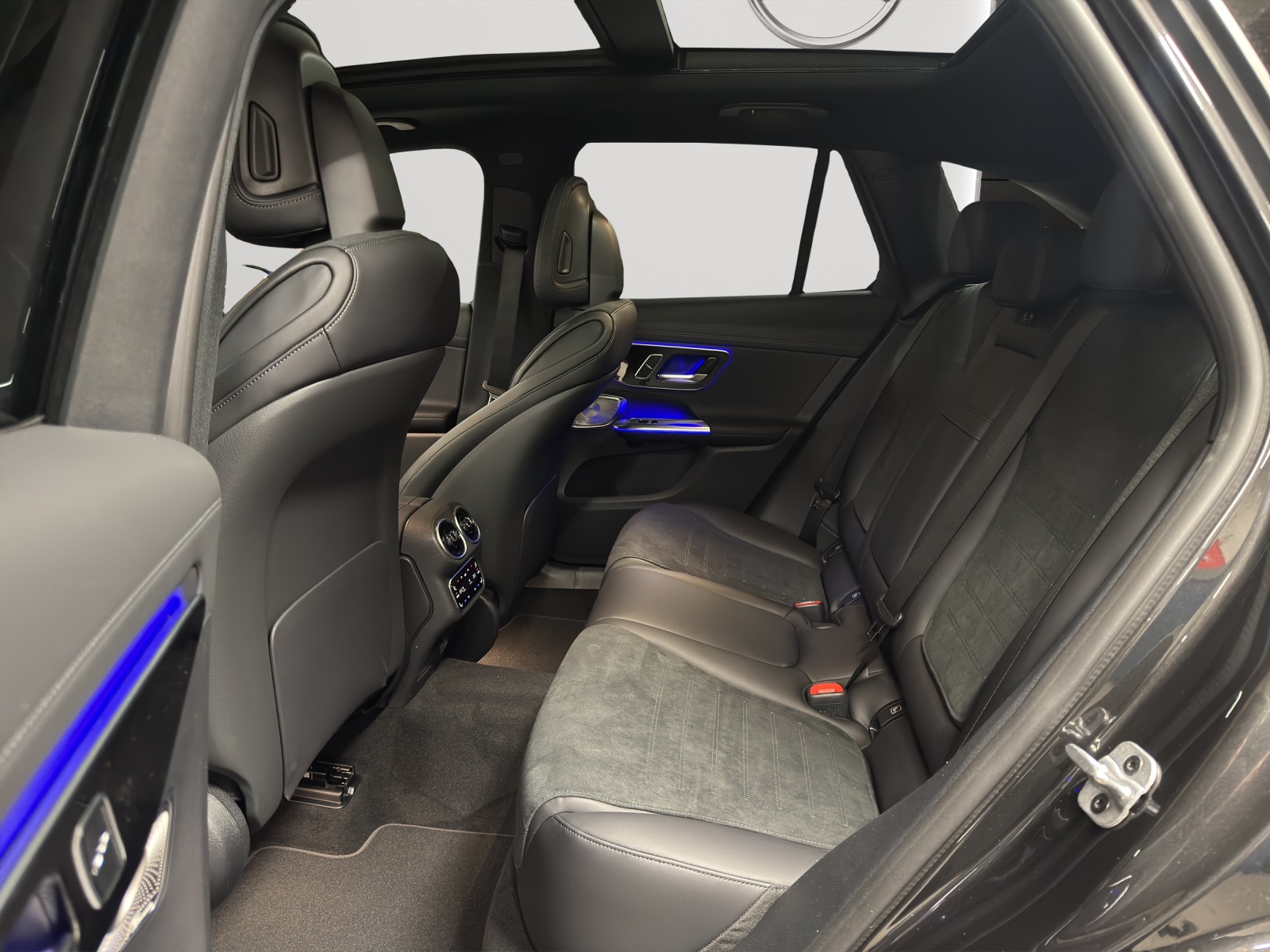 Image MERCEDES-BENZ GLC-220 GLC 220 d 4Matic 9G-Tronic