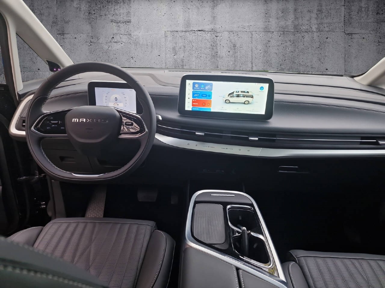 MAXUS Mifa 9 Luxury 8P-image-6