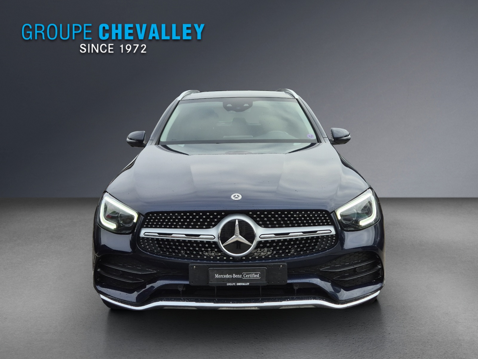 MERCEDES-BENZ GLC 300 AMG Line 4M-showroom-element-3