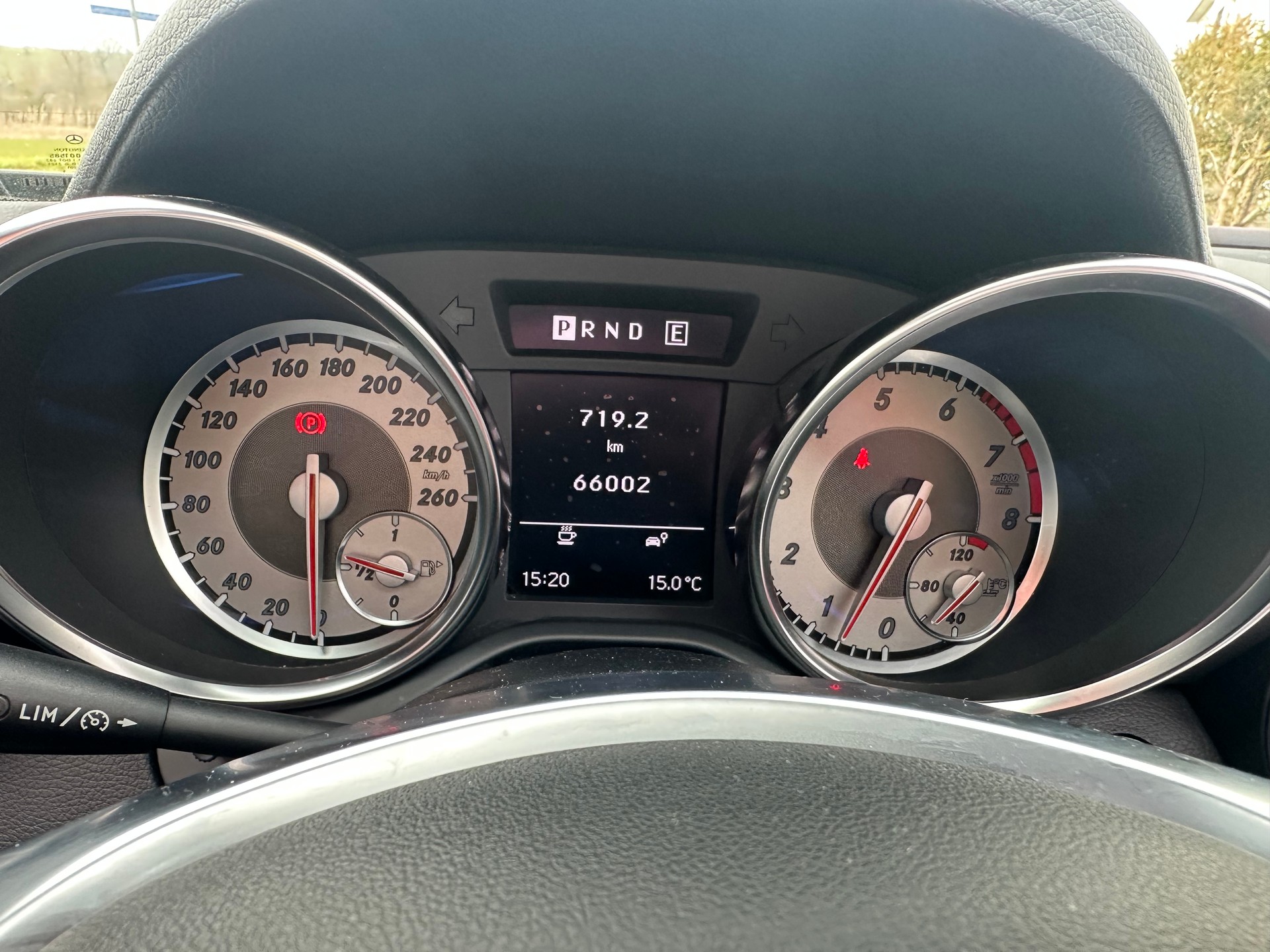 MERCEDES-BENZ SLK 350 7G-Tronic-showroom-element-3