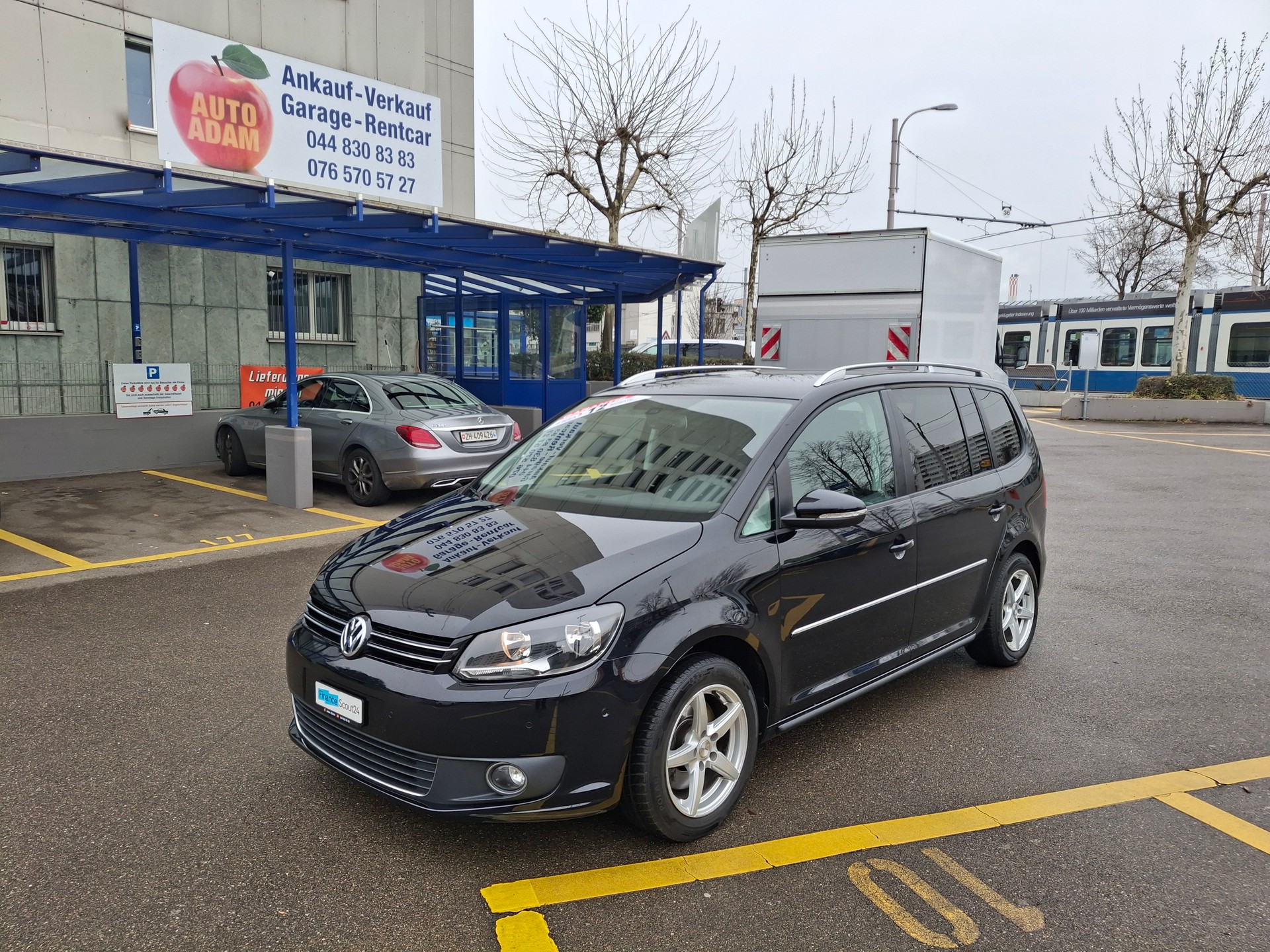 VW Touran 1.4 TSI Design DSG-showroom-element-2