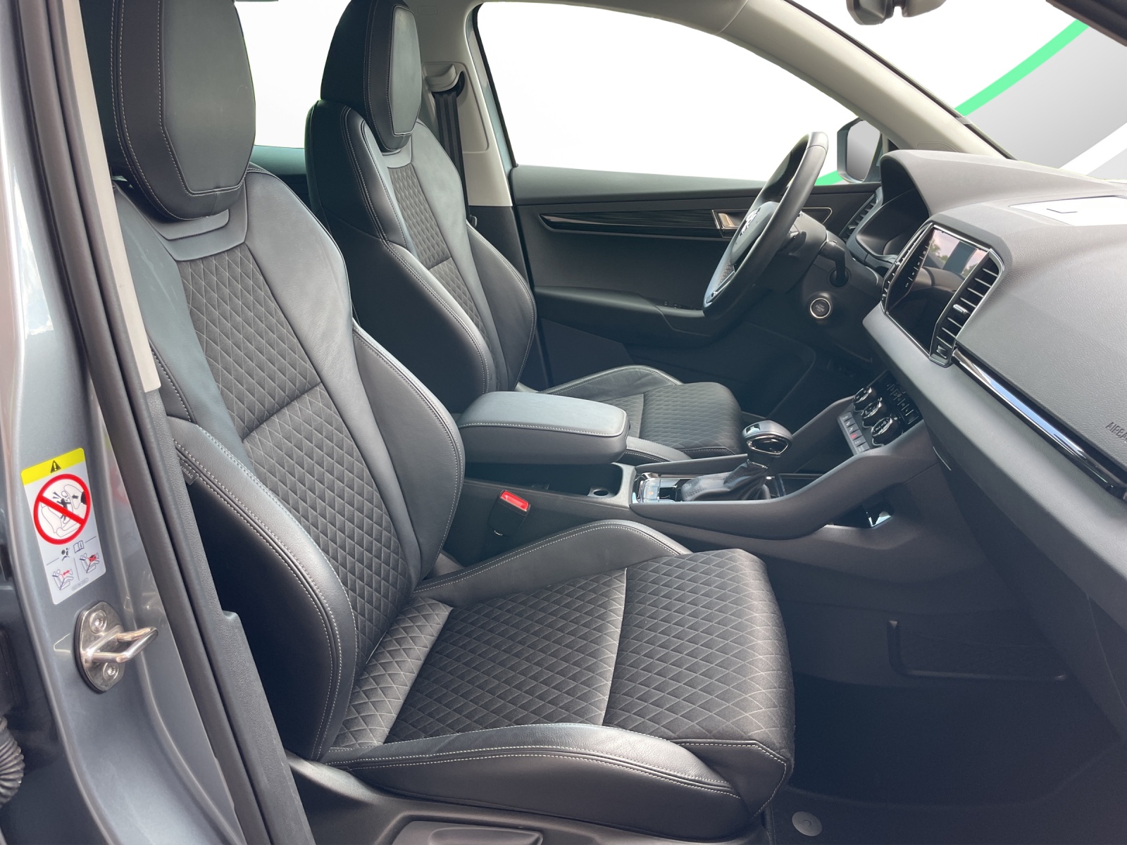 SKODA Karoq 1.5 TSI ACT Style DSG-image-12