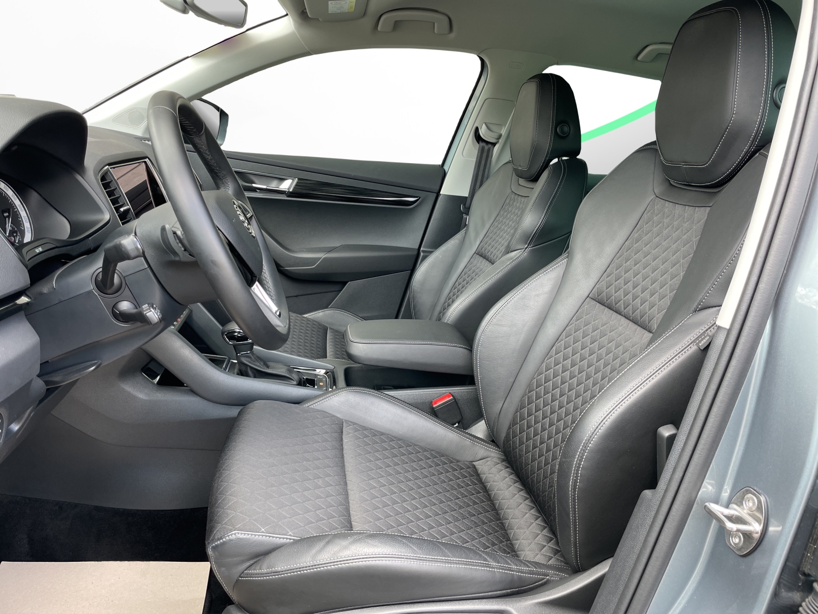 SKODA Karoq 1.5 TSI ACT Style DSG-image-6