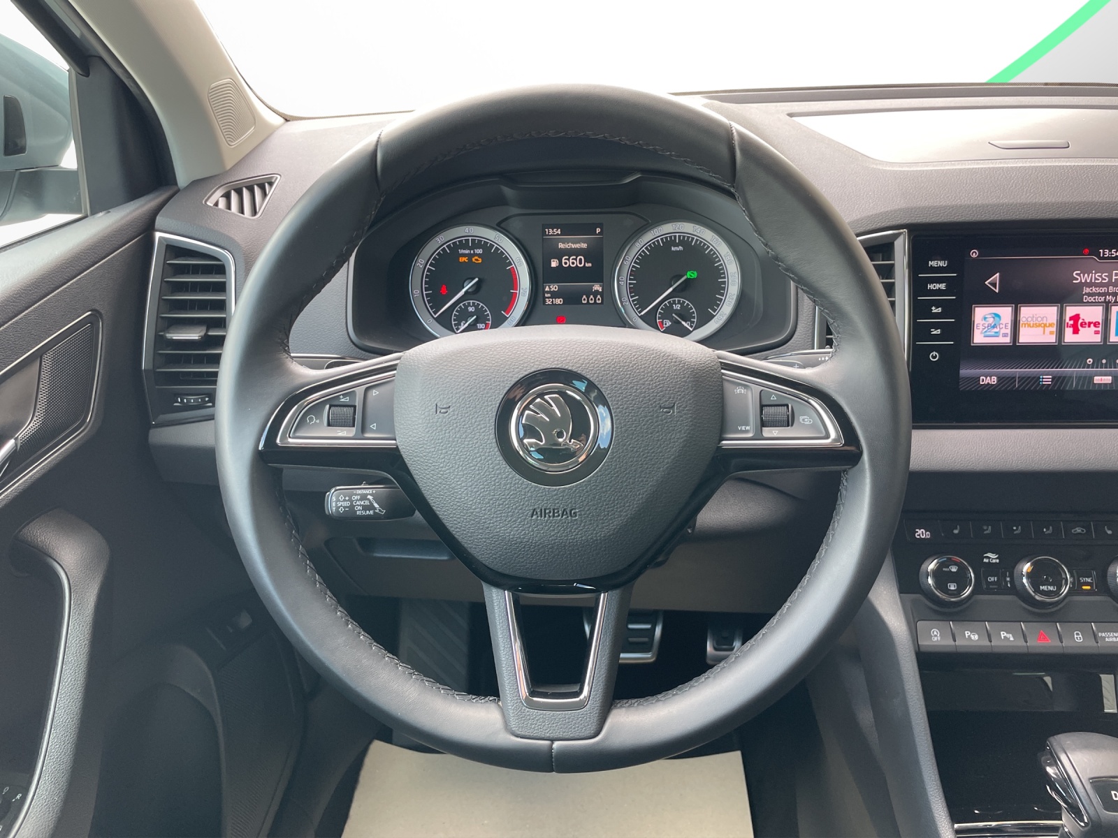 SKODA Karoq 1.5 TSI ACT Style DSG-image-7