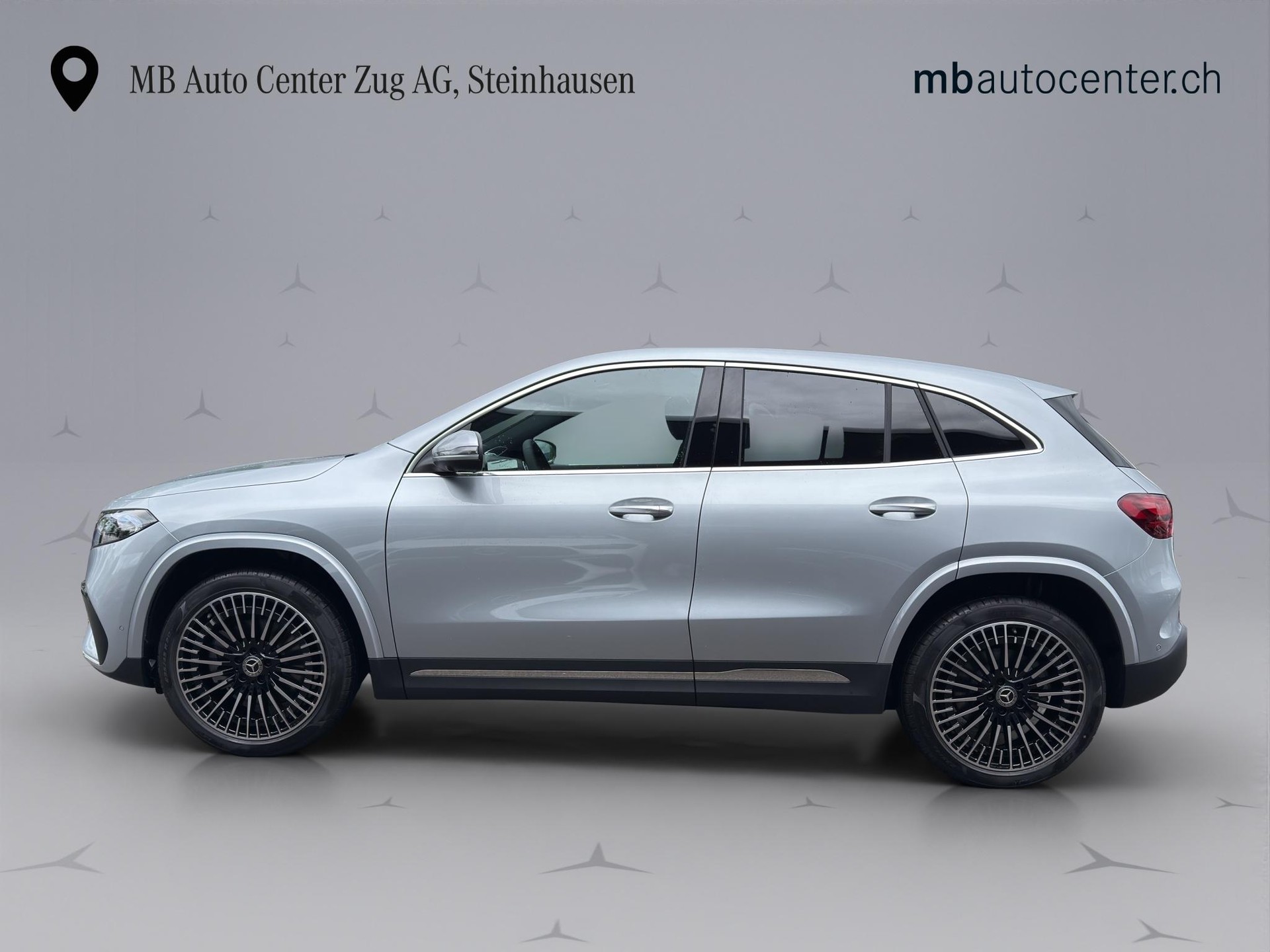 MERCEDES-BENZ EQA 300 Excellence AMG Line 4matic-showroom-element-1