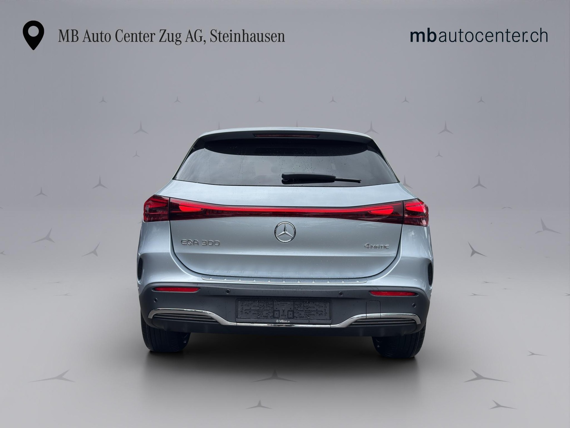 MERCEDES-BENZ EQA 300 Excellence AMG Line 4matic-showroom-element-3