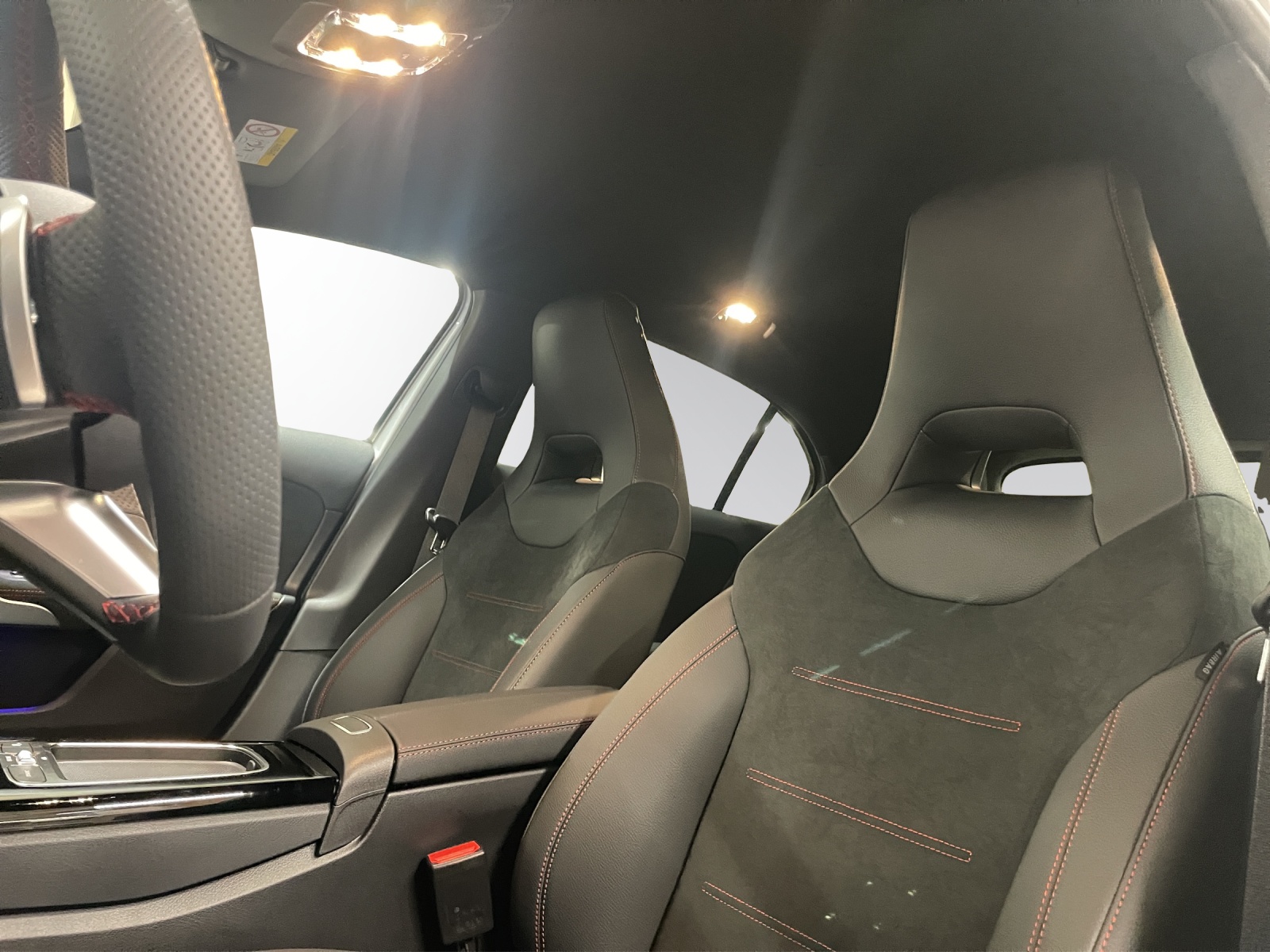 Image MERCEDES-BENZ A-200 A 200 Night Star 7G-DCT