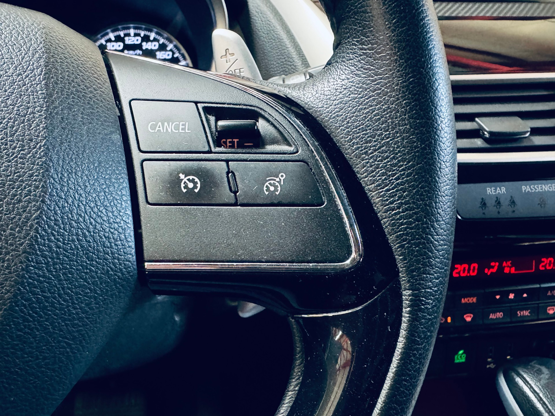 MITSUBISHI Eclipse Cross 1.5 T-Mivec Style 4WD CVT-image-21
