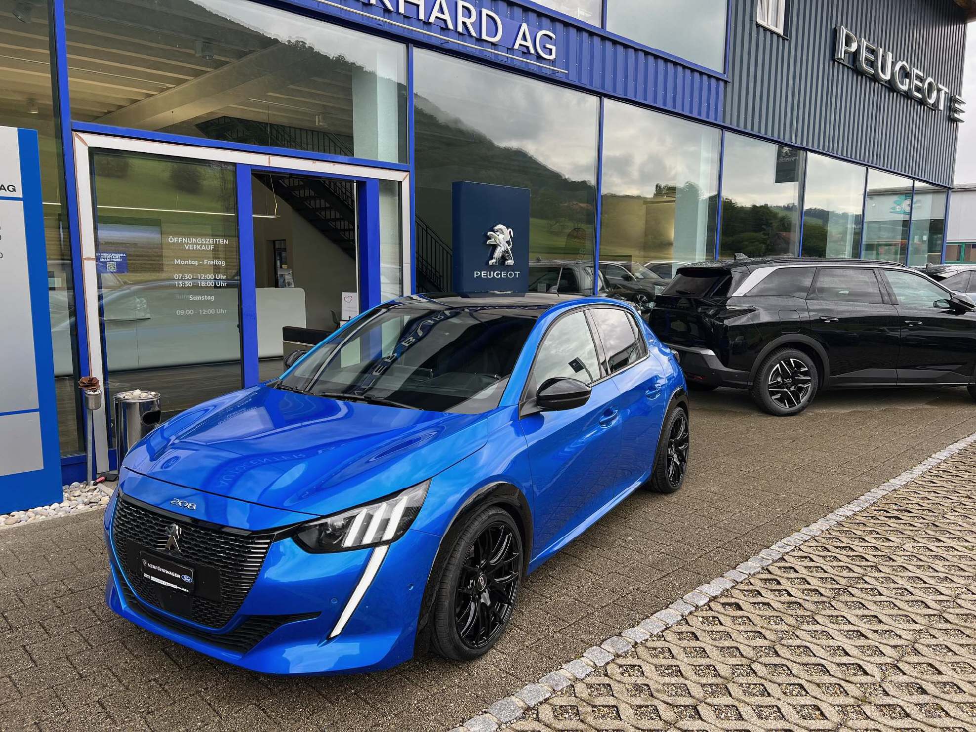 PEUGEOT 208 1.2 PureTech (Kleinwagen)