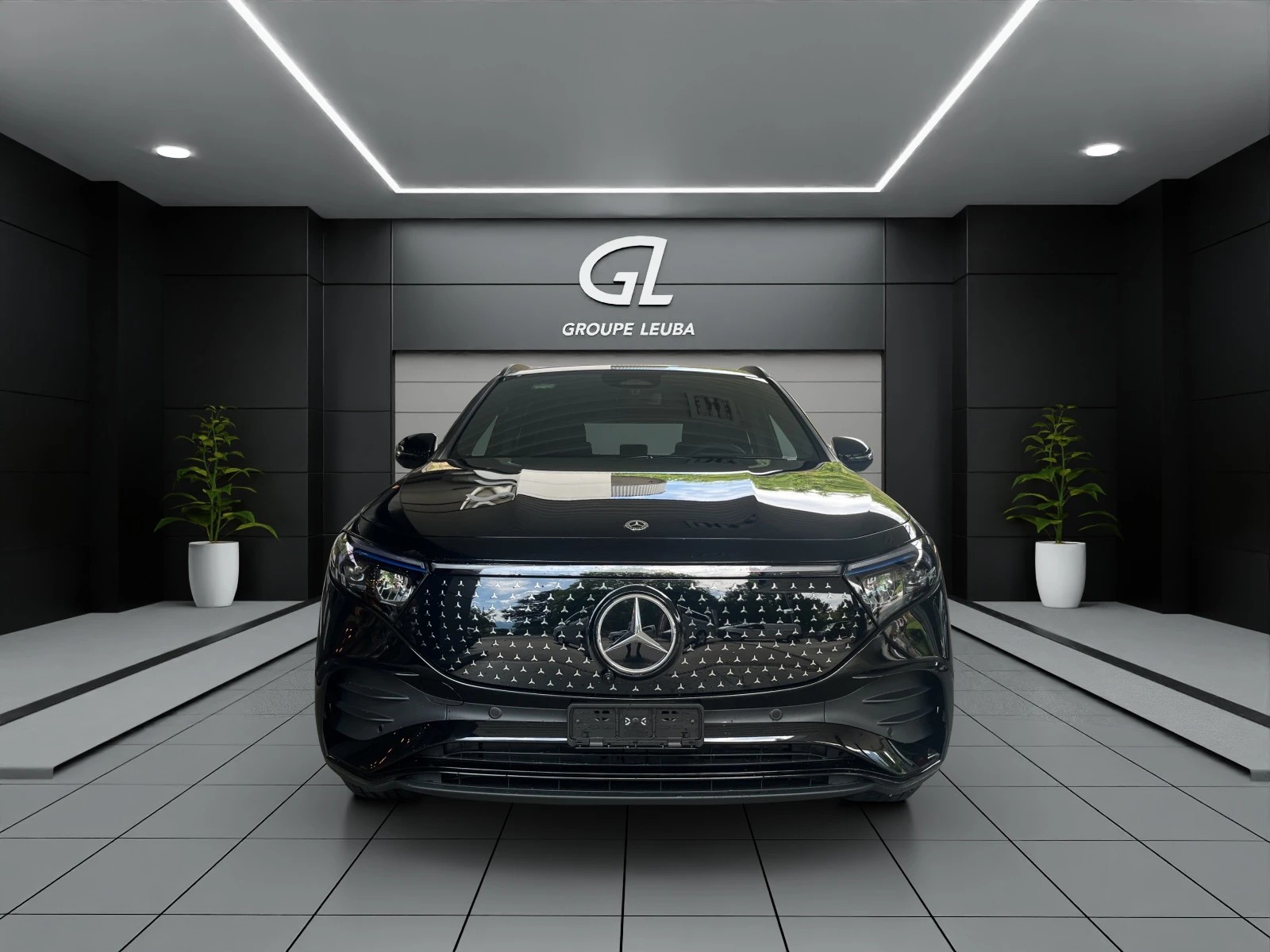MERCEDES-BENZ EQA 350 66,5 kWh 4Matic Excellence-showroom-element-1