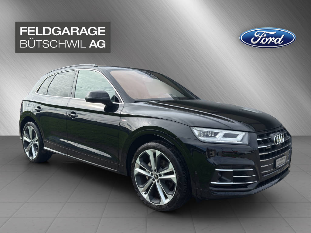AUDI Q5 2.0 55 TFSI e Sport (SUV / GelÃ¤ndewagen)
