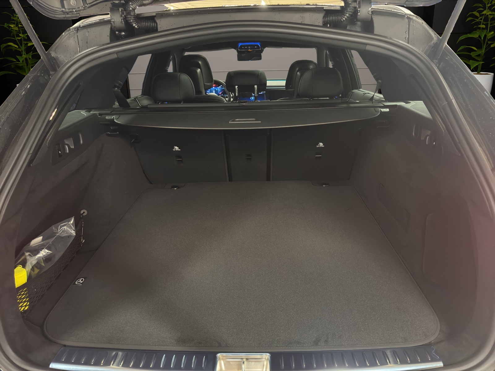 Image MERCEDES-BENZ E-220 E 220 d T 4Matic 9G-Tronic