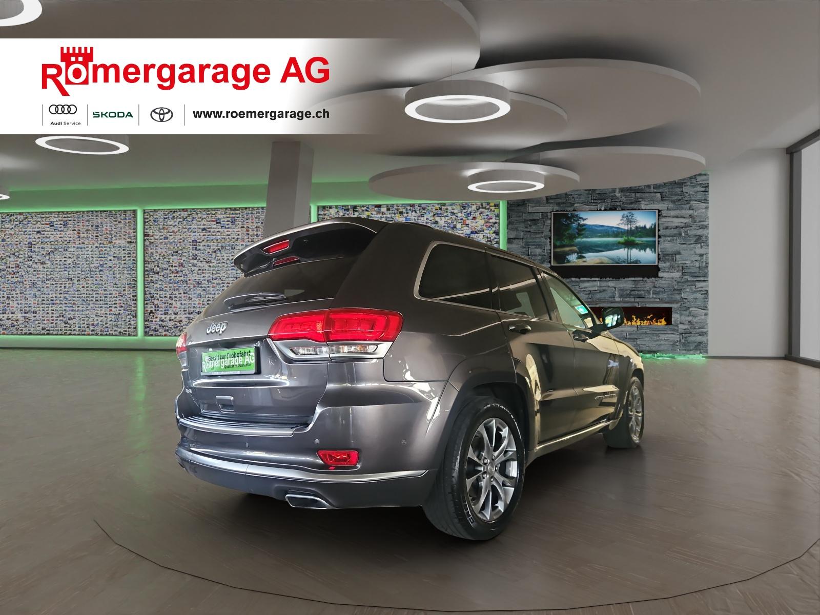 JEEP Grand Cherokee 3.0 CRD 250 Summit-showroom-element-3