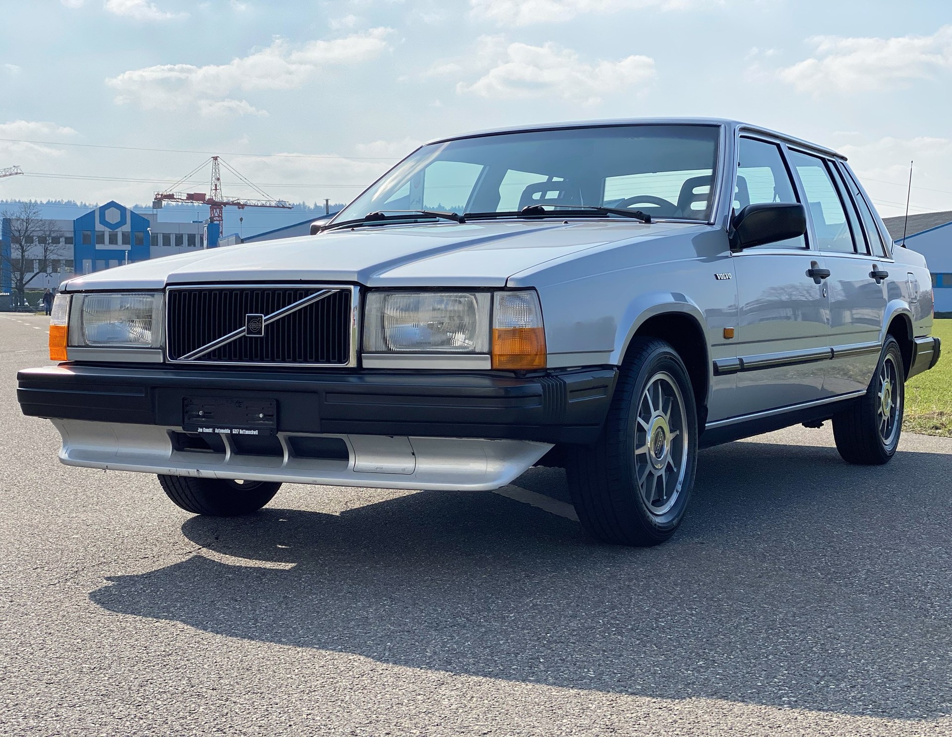 VOLVO 740 2.3 GLE VETERANENFAHRZEUG-showroom-element-2