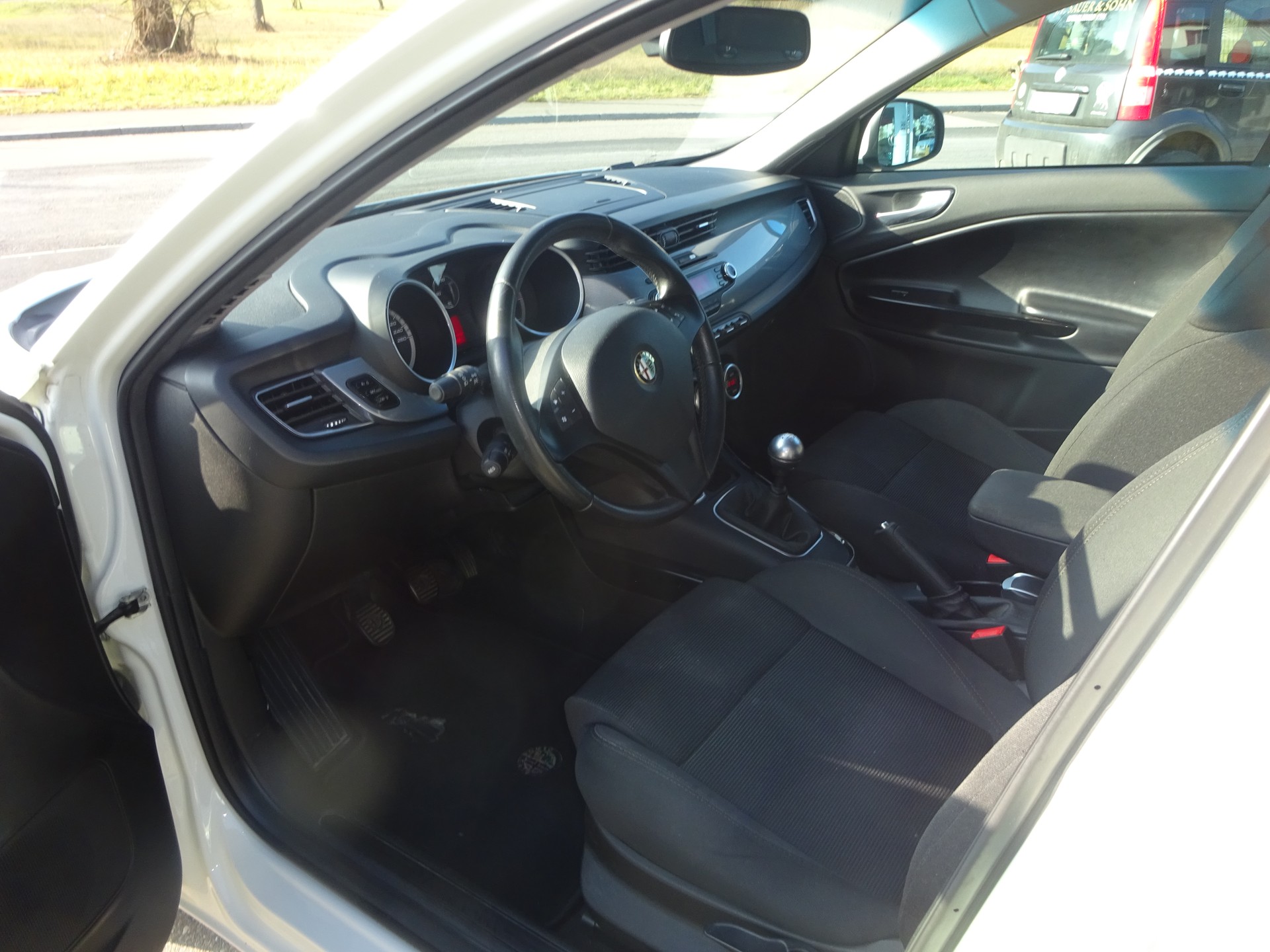 ALFA ROMEO 2.0JTD DISTINKTIV 140CV-image-9
