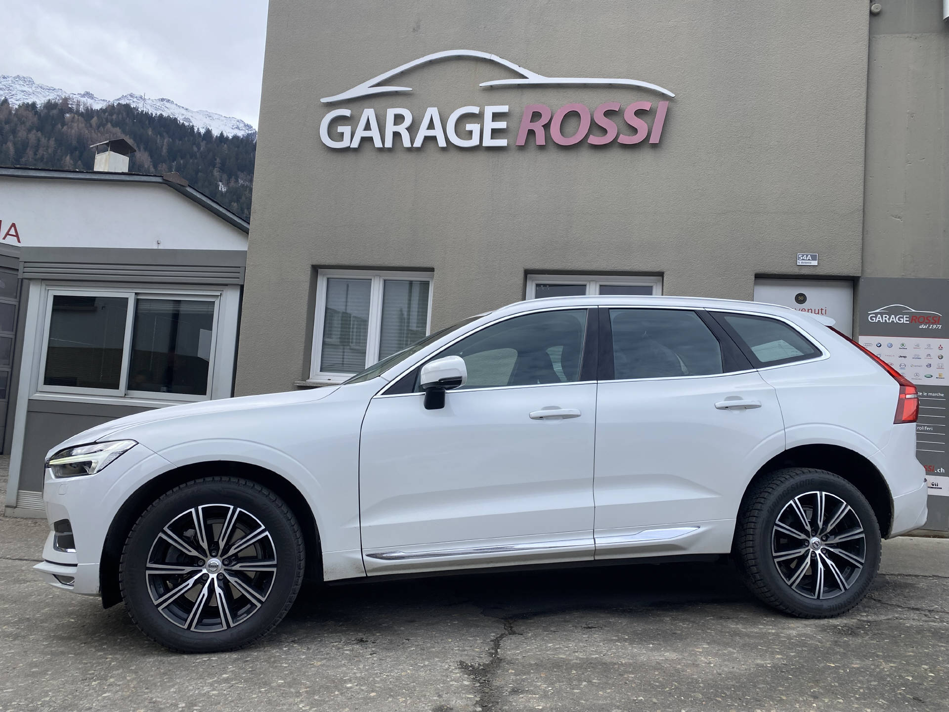 VOLVO XC60 2.0 B4 MH Inscription AWD