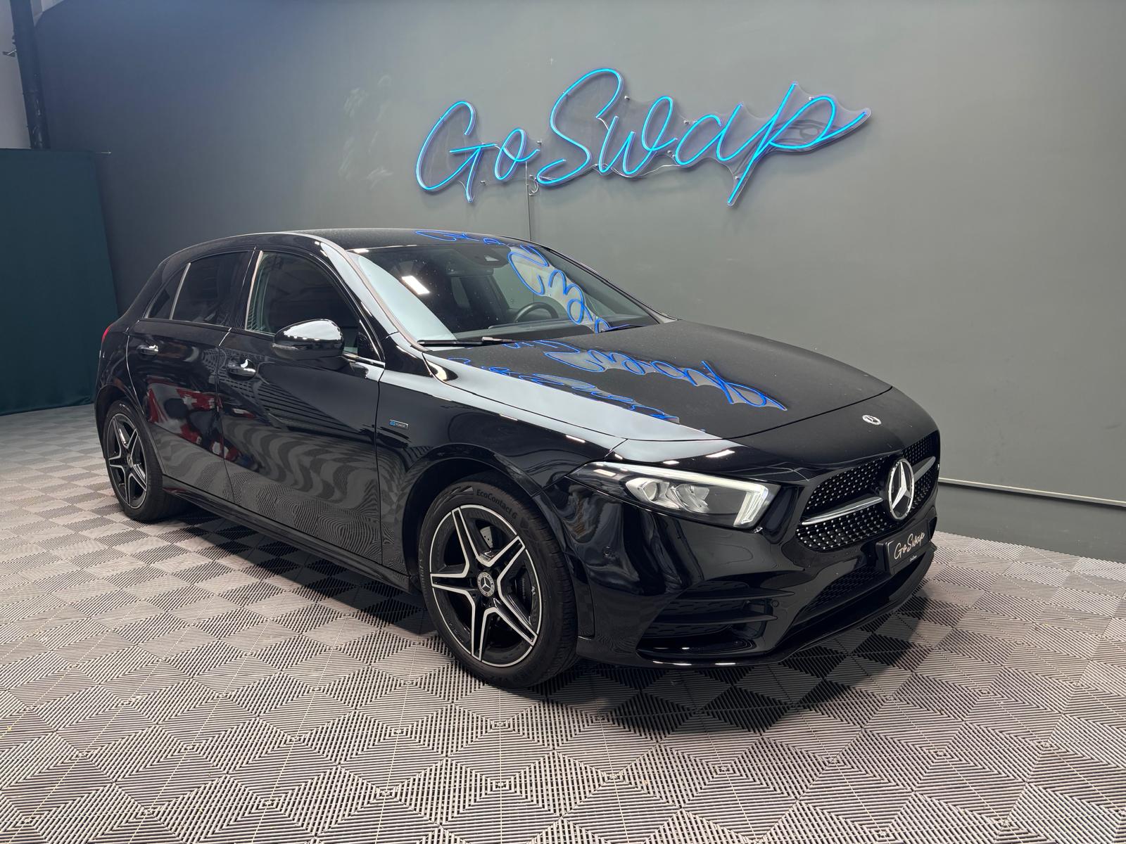 MERCEDES-BENZ A 250e AMG Line 8G-DCT