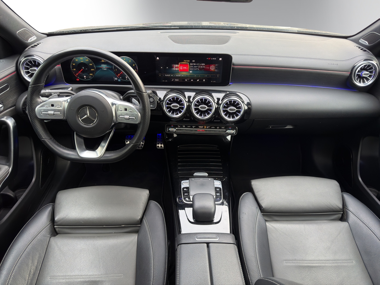 Image MERCEDES-BENZ A-200 A 200 AMG Line