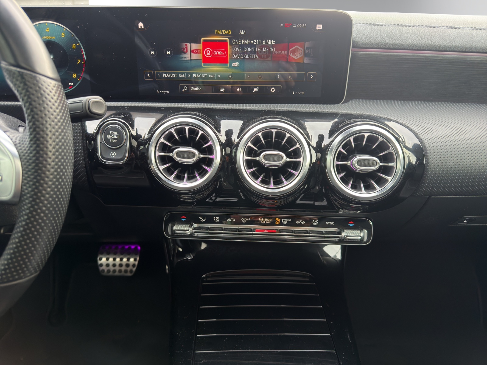 Image MERCEDES-BENZ A-200 A 200 AMG Line