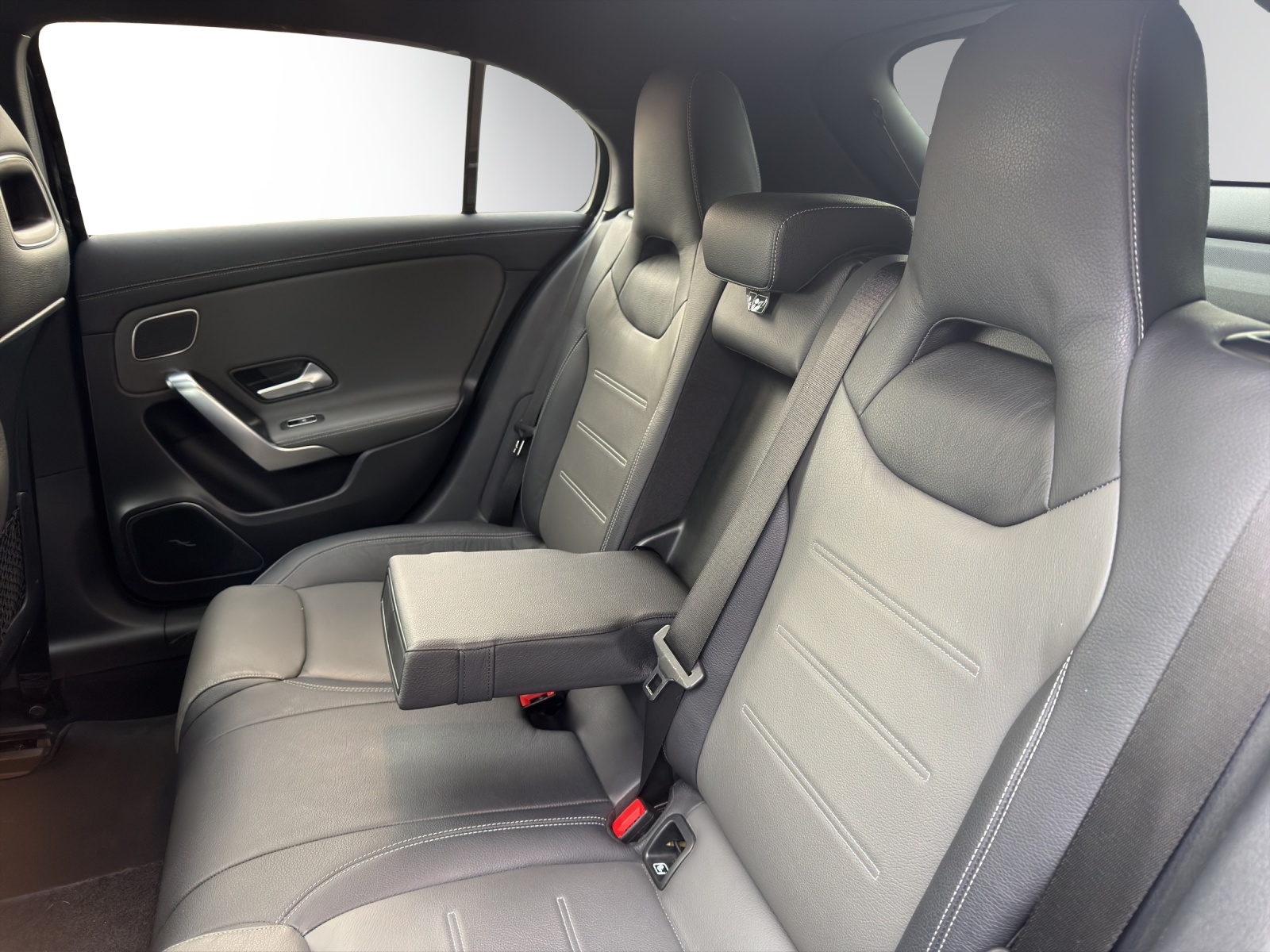 Image MERCEDES-BENZ A-200 A 200 AMG Line