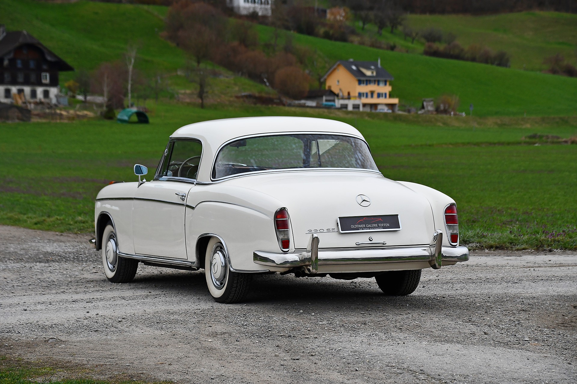 MERCEDES-BENZ SE Ponton Coupé-image-15
