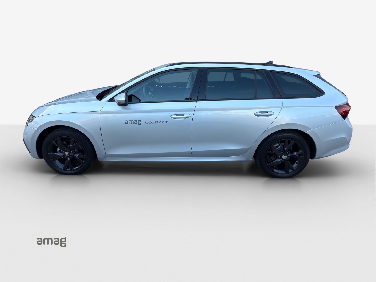 SKODA Octavia Combi 2.0 TDI DSG Style-showroom-element-1