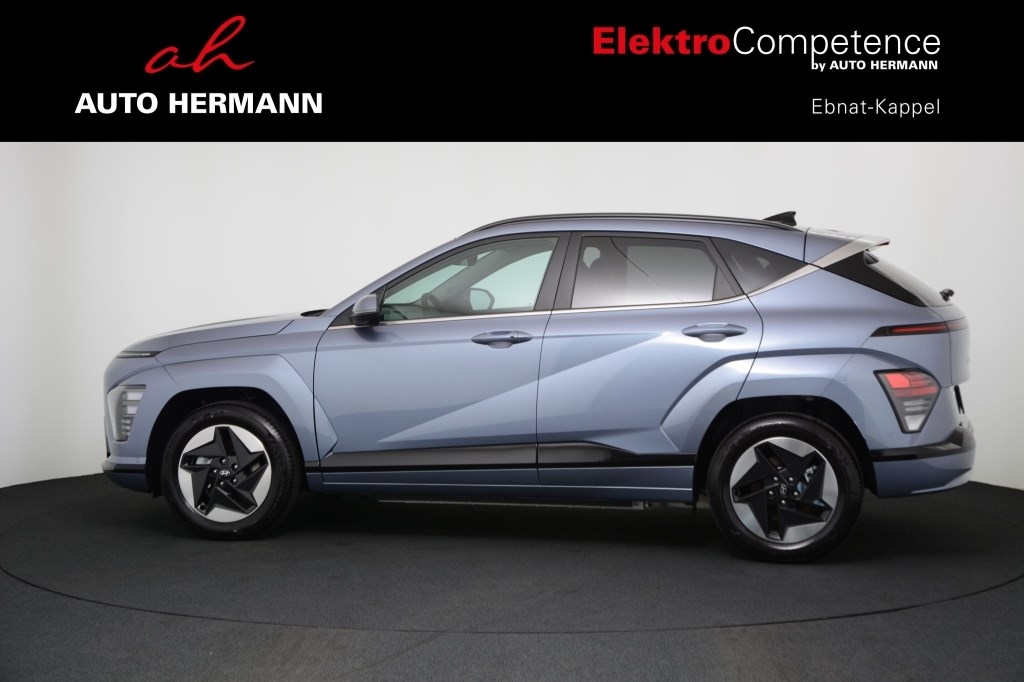 HYUNDAI Kona EV 65.4 kWh Prestige Plus-showroom-element-3