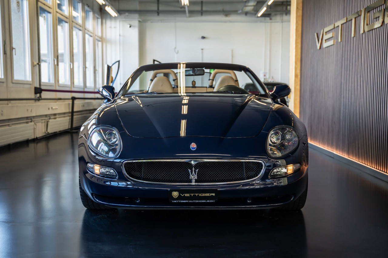 Maserati Spyder & GT モデルセット マゼラーティのニューモデル「スパイダー」発表される