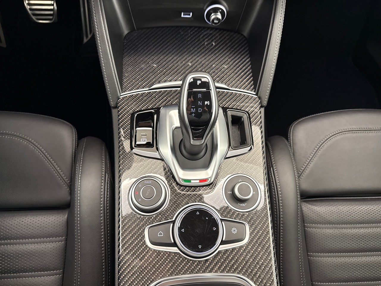 ALFA ROMEO Stelvio 2.9 V6 Quadrif.Q4-image-13