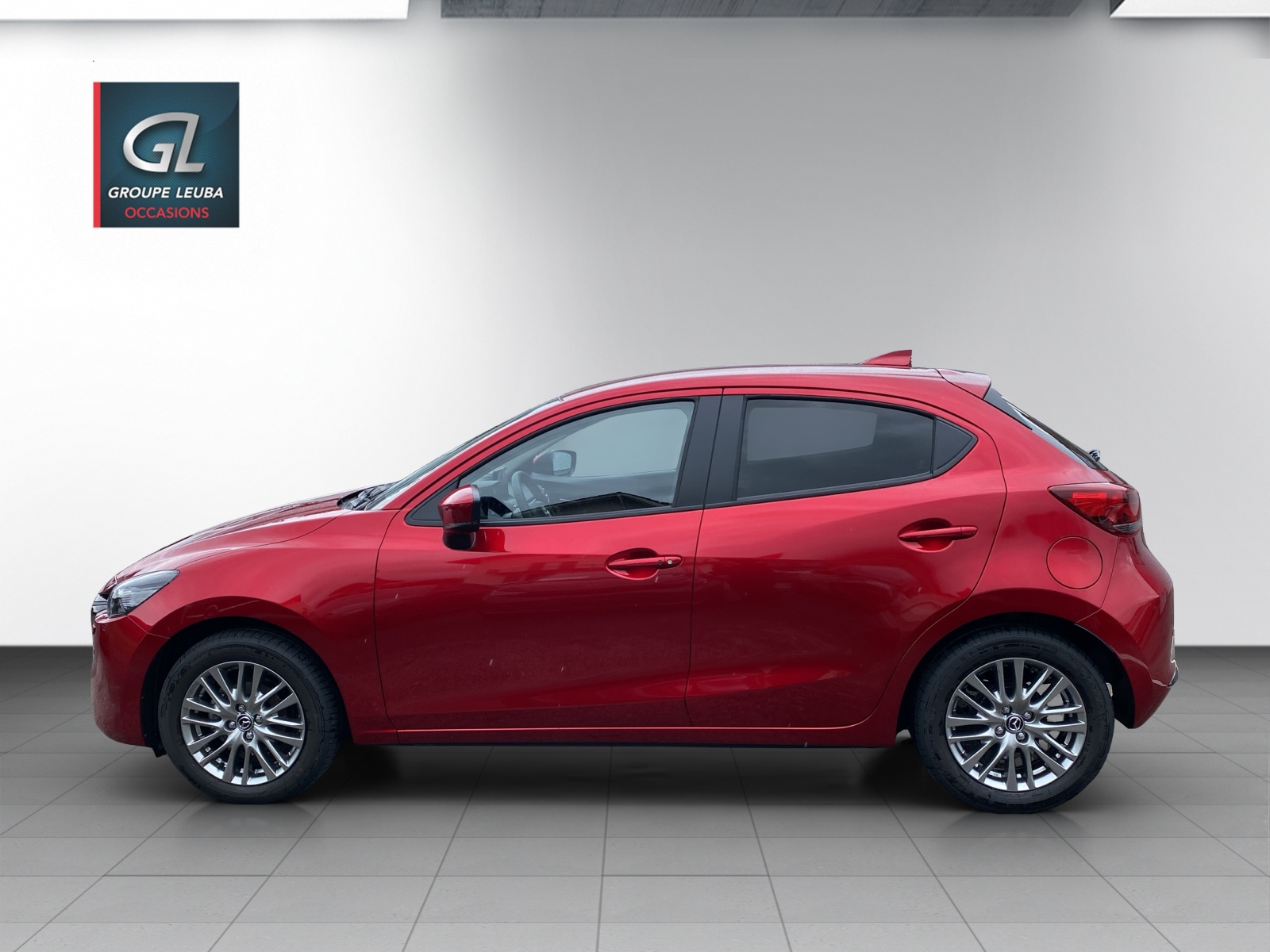 MAZDA 2 G 115 MHD Excl. -Line-showroom-element-2
