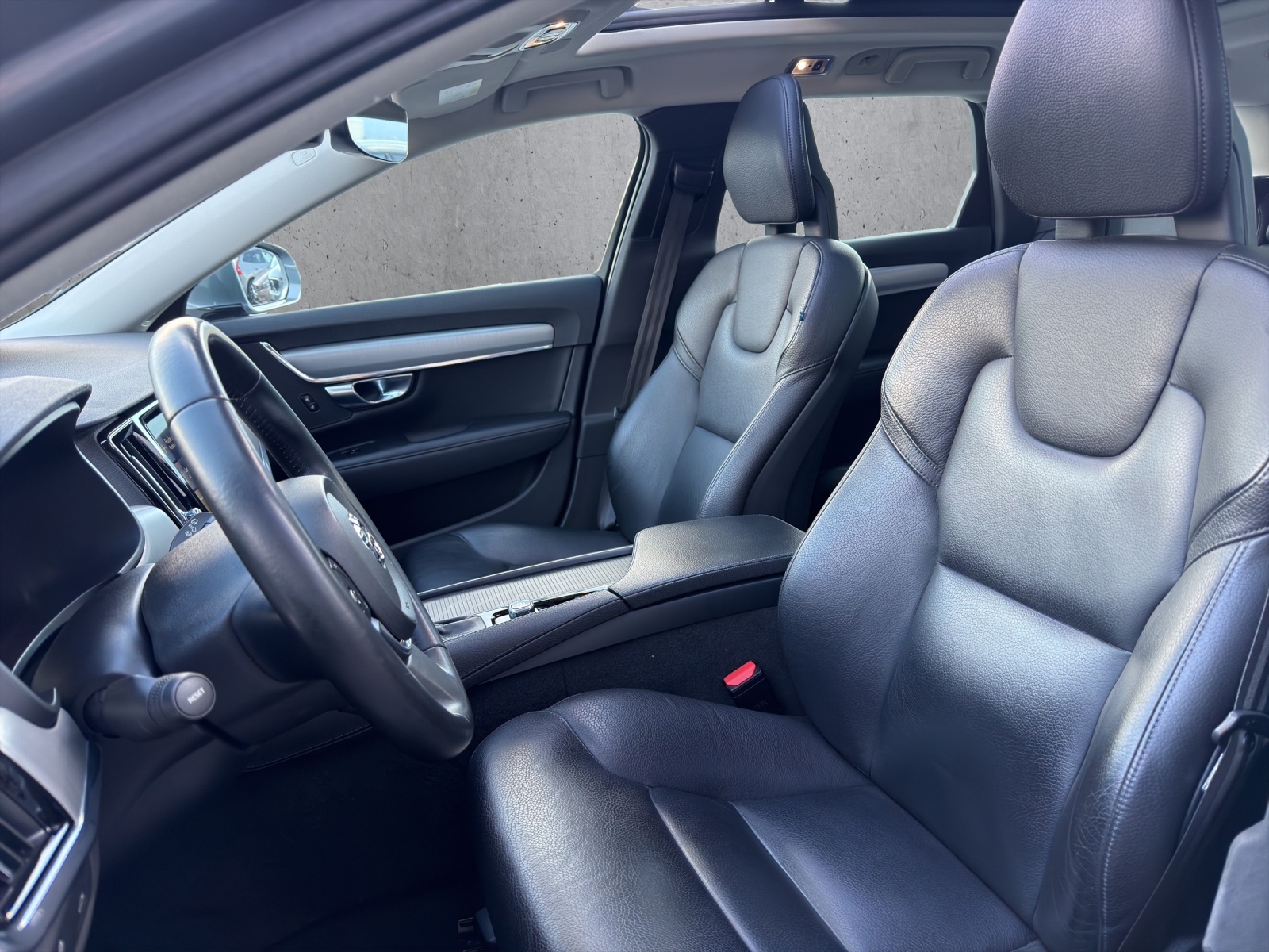 Image VOLVO V90 V90 D3 AWD Momentum Geartronic