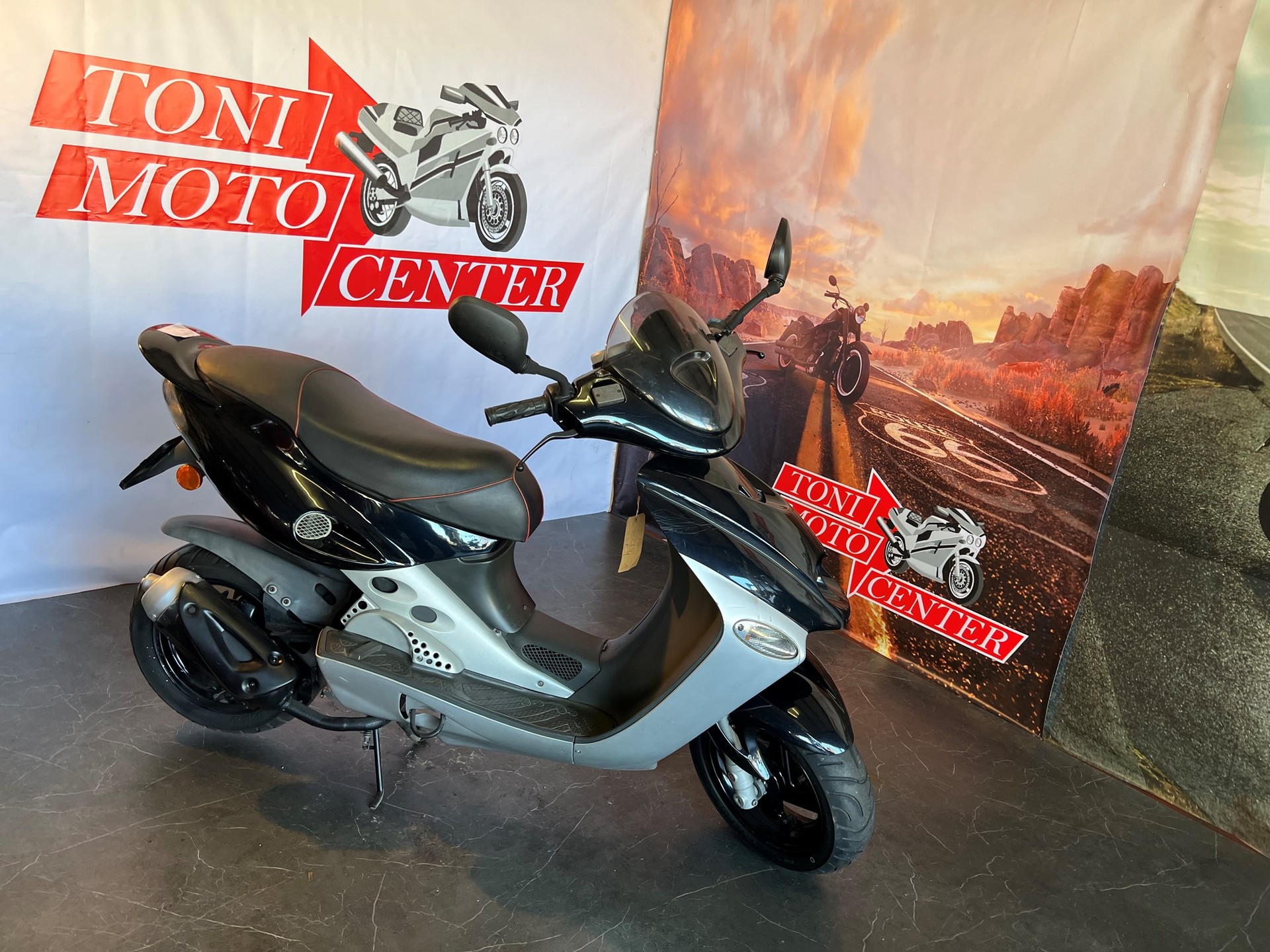 Jetline Scooter Malaguti F10 50 Malaguti F10 Jet Line America