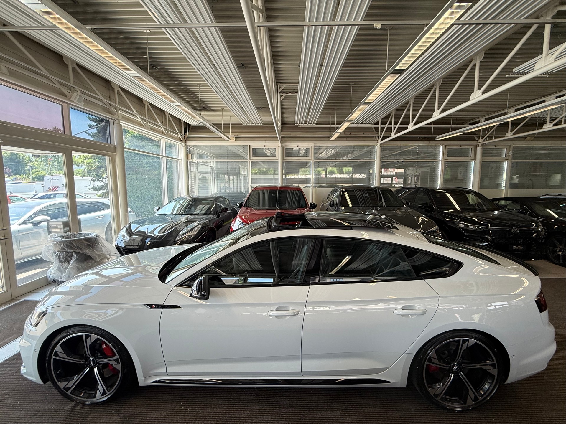 AUDI RS5 Sportback 2.9 TFSI quattro | CH Swiss | Erstbesitz | DYNAMIK PAKET | Matrix | RS-Design | NP: 143K |-showroom-element-3