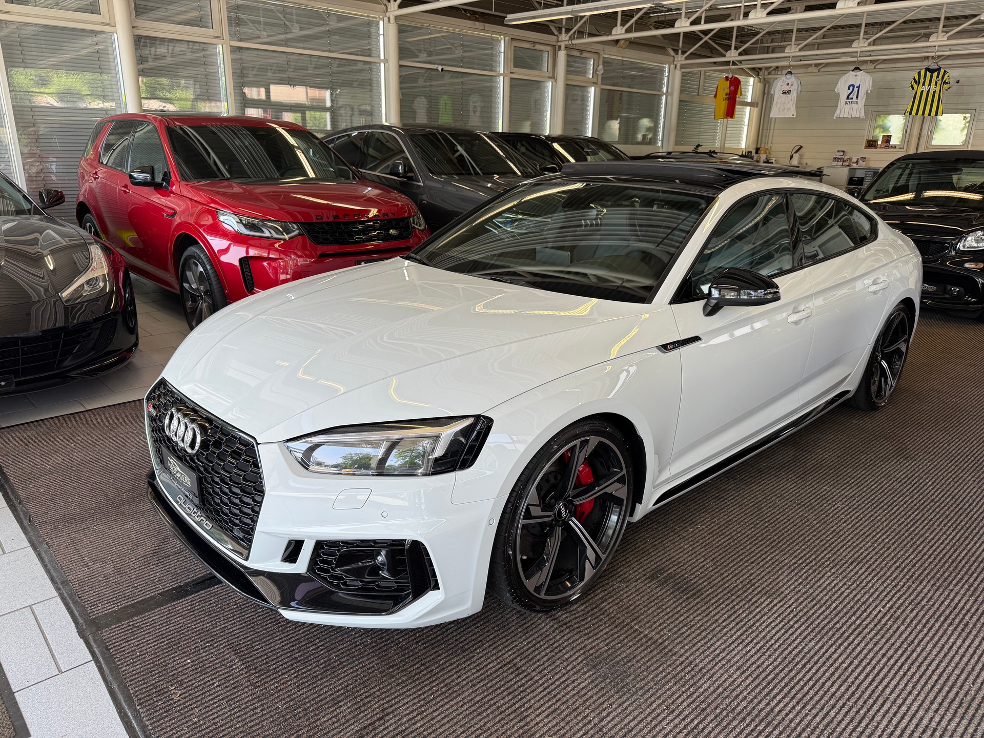 AUDI RS5 Sportback 2.9 TFSI quattro | CH Swiss | Erstbesitz | DYNAMIK PAKET | Matrix | RS-Design | NP: 143K |-showroom-element-1