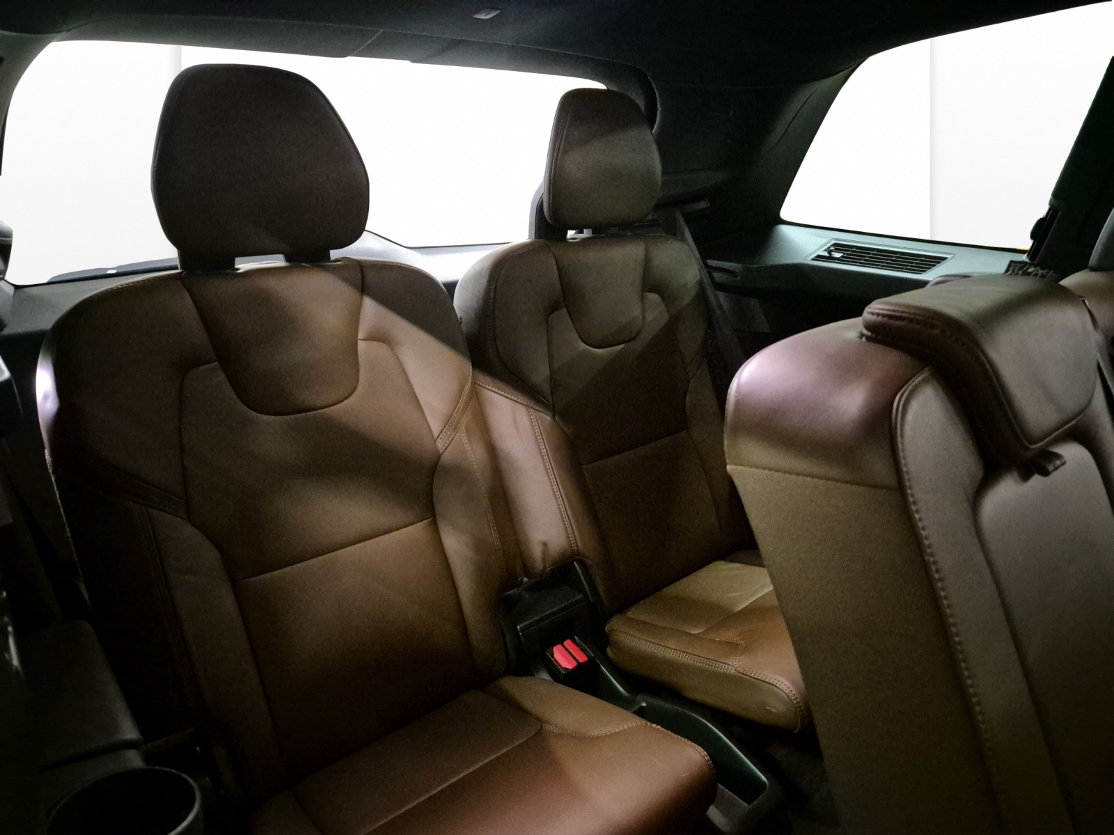 VOLVO XC90 2.0 T8 TE Inscription 7P. eAWD-image-16