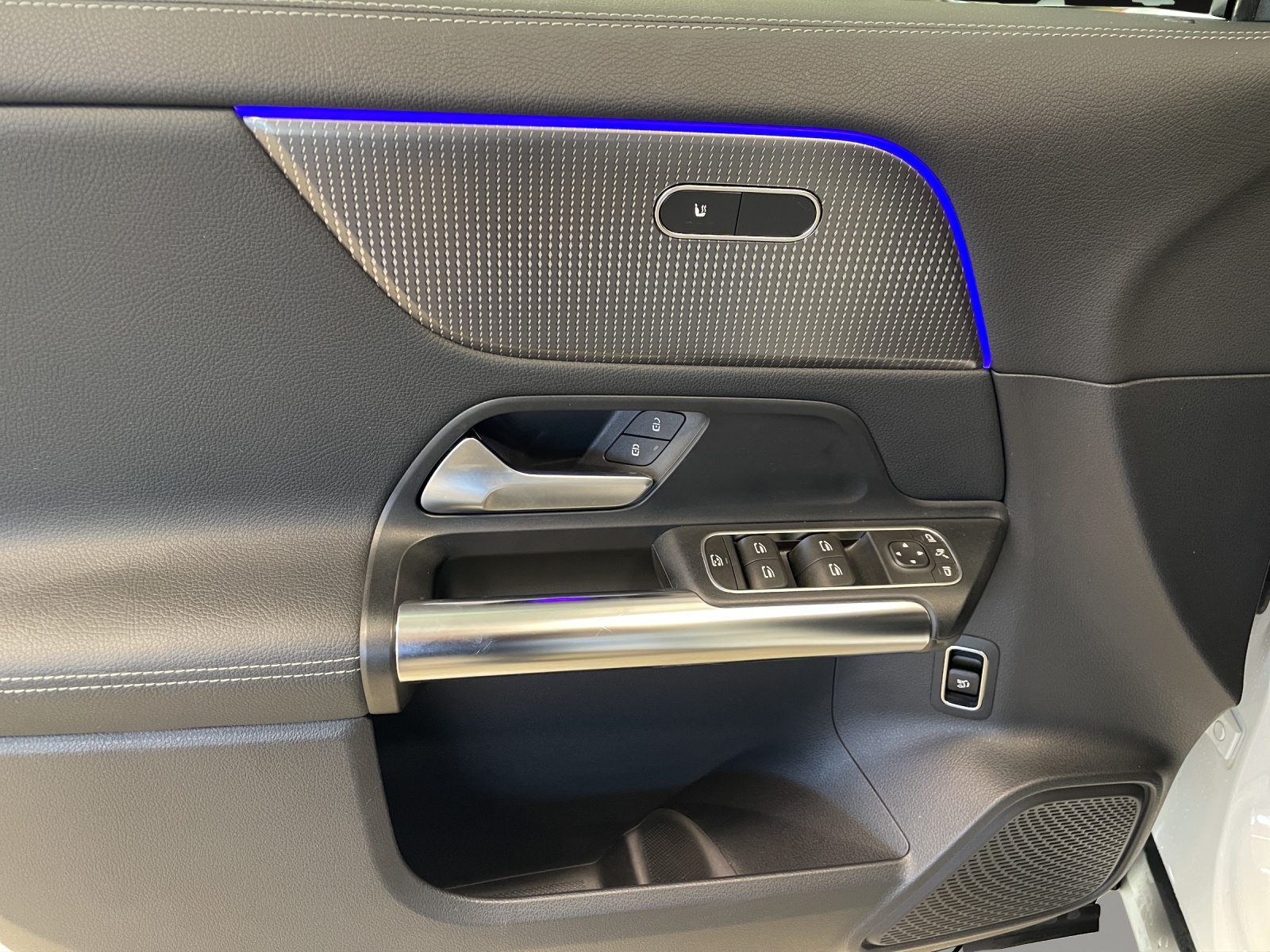 Image MERCEDES-BENZ EQA-350 EQA 350 4Matic