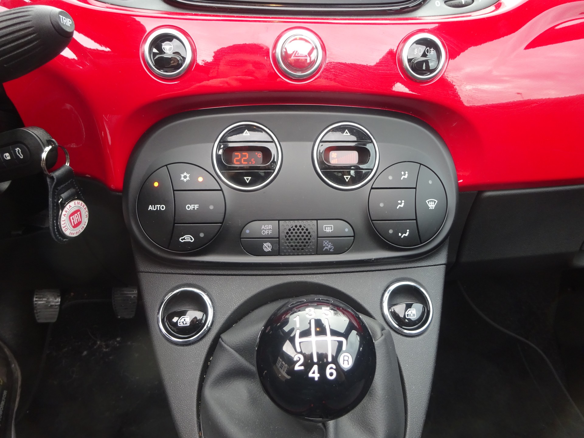 FIAT 500C 1.0 N3 MildHybrid Red-image-13