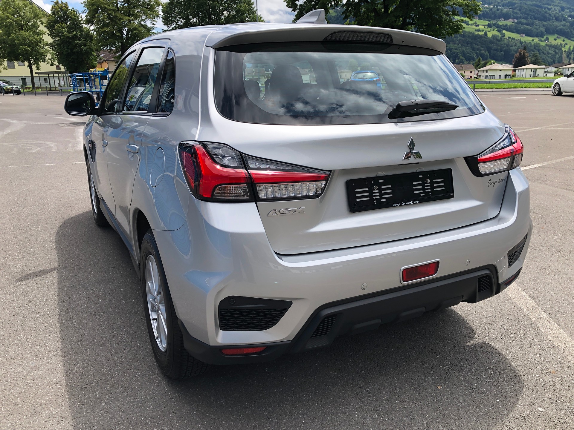 MITSUBISHI ASX 2.0 MIVEC Value 2WD Automat-showroom-element-3