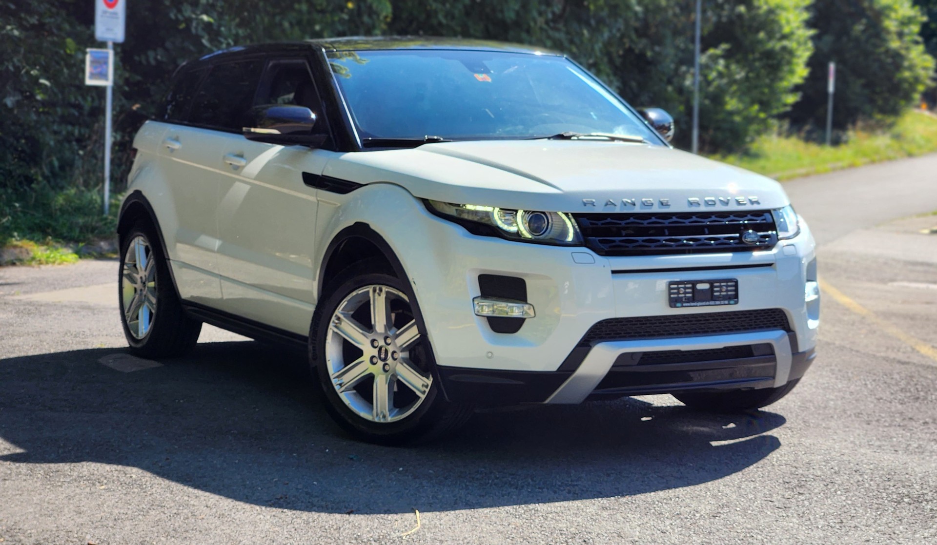 LAND ROVER Range Rover Evoque 2.2 SD4 Dynamic Spirit AT6
