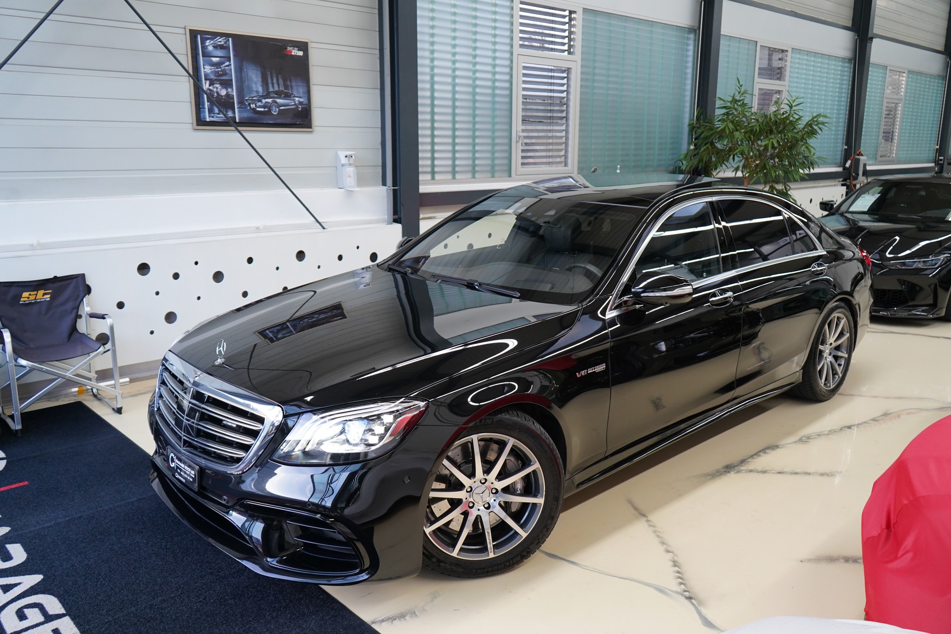 MERCEDES-BENZ S 63 AMG L 4Matic+ 9G-Tronic / Luxus ohne Ende