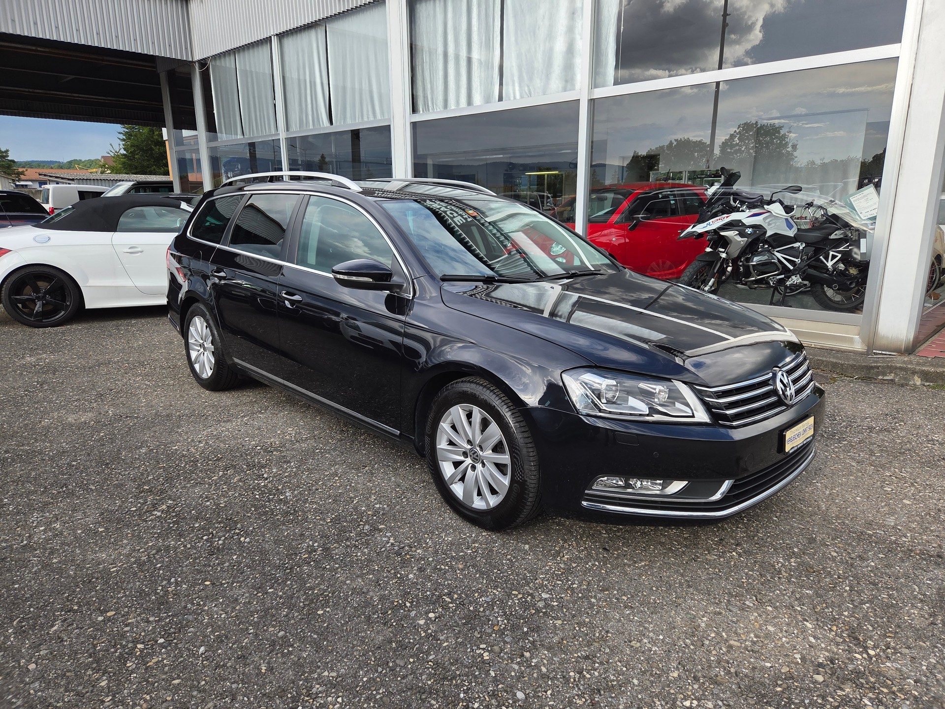 VW Passat Variant 2.0 TDI Comfortl. DSG / Leder