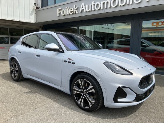 MASERATI Grecale  Folgore 105kWh-showroom-element-2